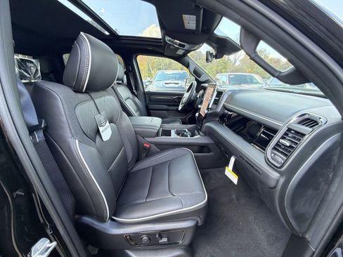 New 2026 RAM 1500 Limited image 28