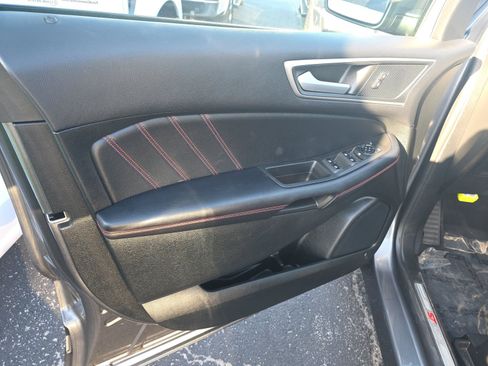 Used 2023 Ford Edge ST-Line AWD/4WD image 15