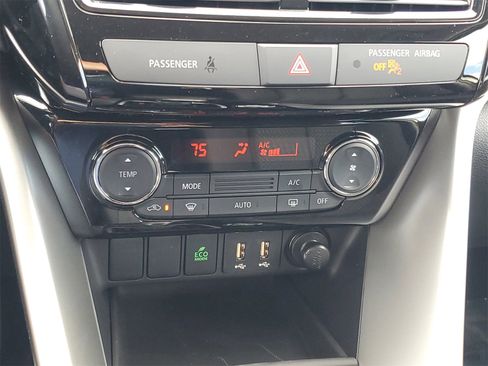 New 2025 Mitsubishi Eclipse Cross LE image 17