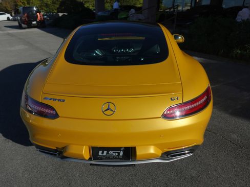 Used 2017 Mercedes-Benz AMG GT Coupe image 3