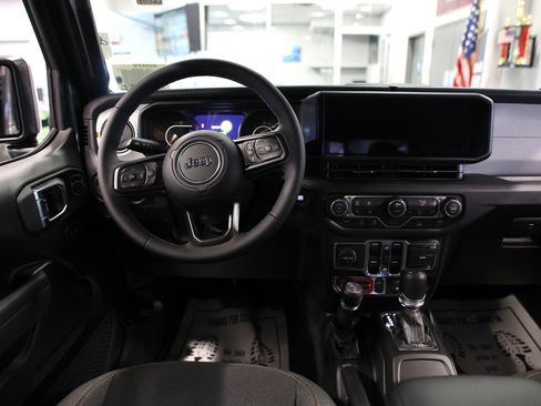 New 2026 Jeep Gladiator Sport image 12