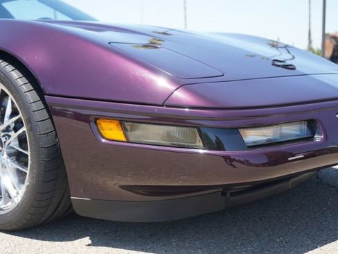 Used 1992 Chevrolet Corvette ZR-1 RWD image 20