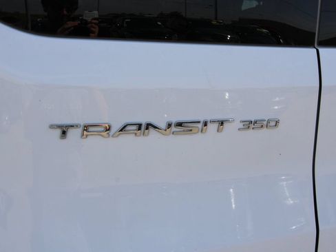 Used 2024 Ford Transit 350 XLT RWD image 12