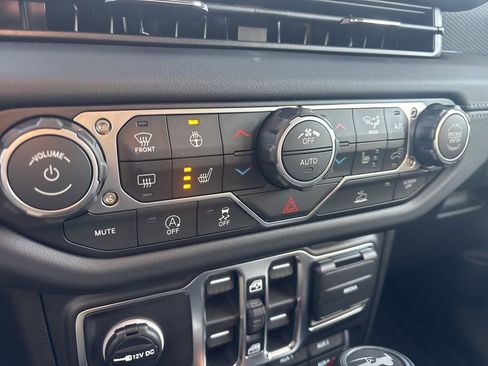 New 2026 Jeep Wrangler Unlimited Rubicon image 20