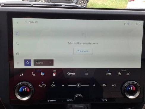 Used 2025 Lexus GX 550 AWD/4WD image 7