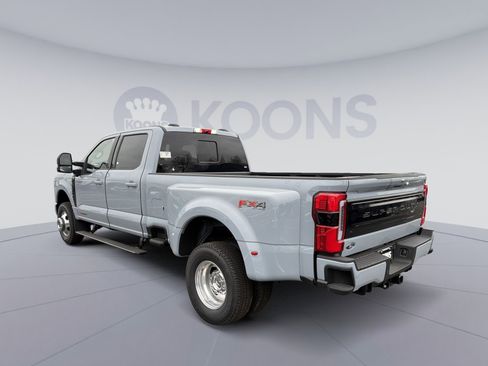 New 2026 Ford F350 Platinum image 4