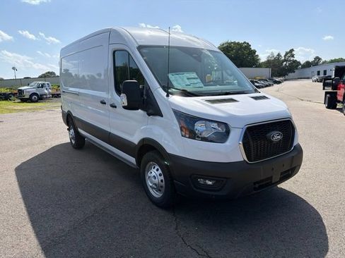 New 2026 Ford Transit 250 148 Medium Roof Extended AWD image 7