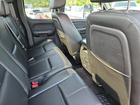 Used 2009 Chevrolet Silverado 3500 LTZ w/ LTZ Plus Package AWD/4WD image 11