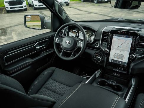 New 2025 RAM 1500 Big Horn image 12
