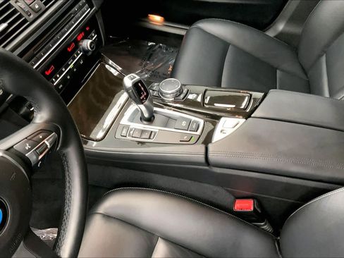 Used 2015 BMW 528i Sedan image 26