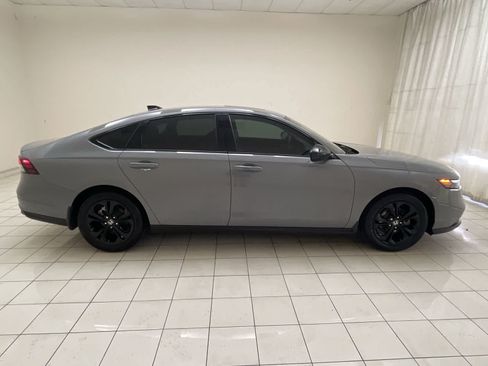 Certified 2025 Honda Accord SE image 26