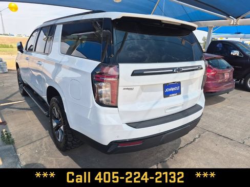 Used 2024 Chevrolet Suburban Z71 w/ Luxury Package AWD/4WD image 12