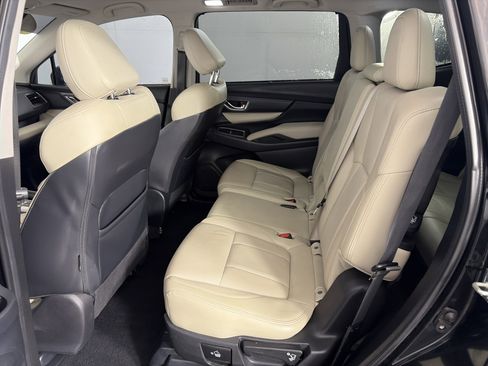 Used 2020 Subaru Ascent Limited w/ Popular Package #2A image 7