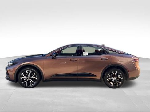 New 2026 Toyota Crown XLE image 4