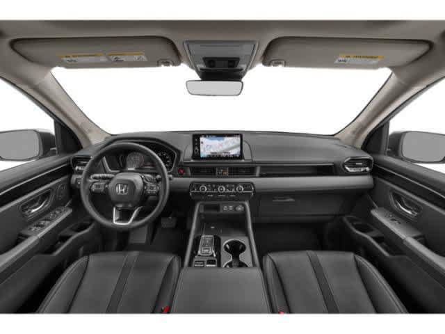 Used 2025 Honda Pilot Touring image 4