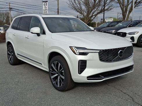 New 2026 Volvo XC90 B5 Core w/ Protection Package Premier image 1