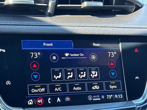 Used 2023 Cadillac XT6 Premium Luxury FWD image 36