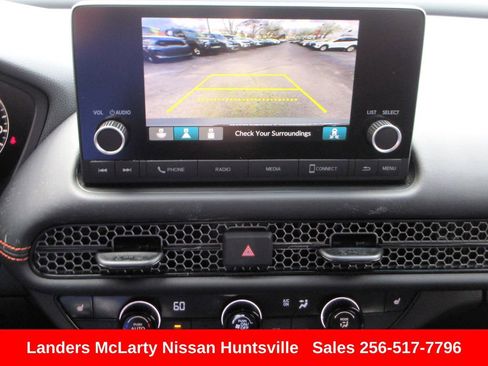 Used 2025 Honda HR-V Sport image 19