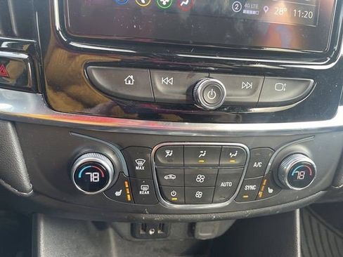 Certified 2023 Chevrolet Traverse LT image 20