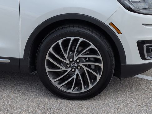 Certified 2020 Lincoln Nautilus Reserve FWD image 11
