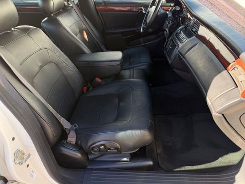Used 2005 Cadillac De Ville Sedan image 29