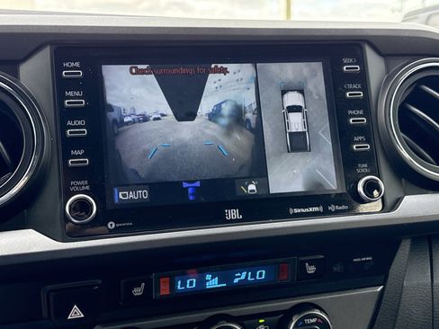 Used 2023 Toyota Tacoma TRD Off-Road w/ TRD Premium Off Road Package image 24