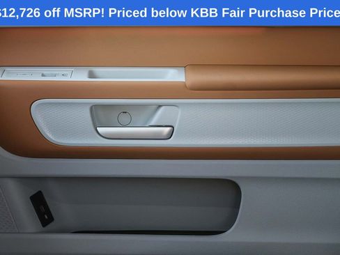 New 2025 Volkswagen ID. Buzz Pro S Plus image 29