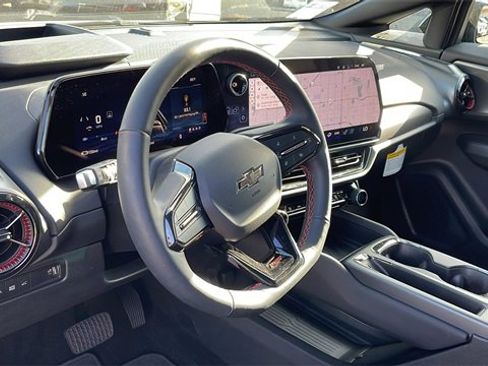 New 2026 Chevrolet Equinox EV RS image 10