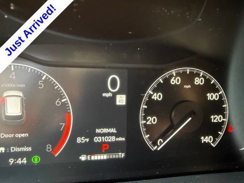 Used 2025 Honda Pilot TrailSport image 10