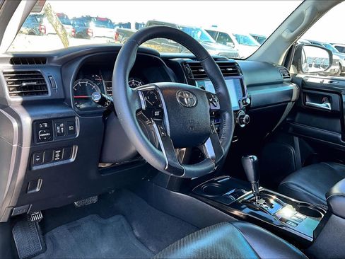 Used 2020 Toyota 4Runner Nightshade image 17