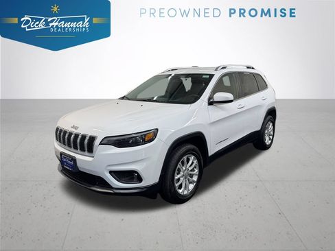 Used 2019 Jeep Cherokee Latitude w/ Cold Weather Group AWD/4WD image 1