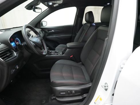 Used 2023 Chevrolet Equinox RS image 7