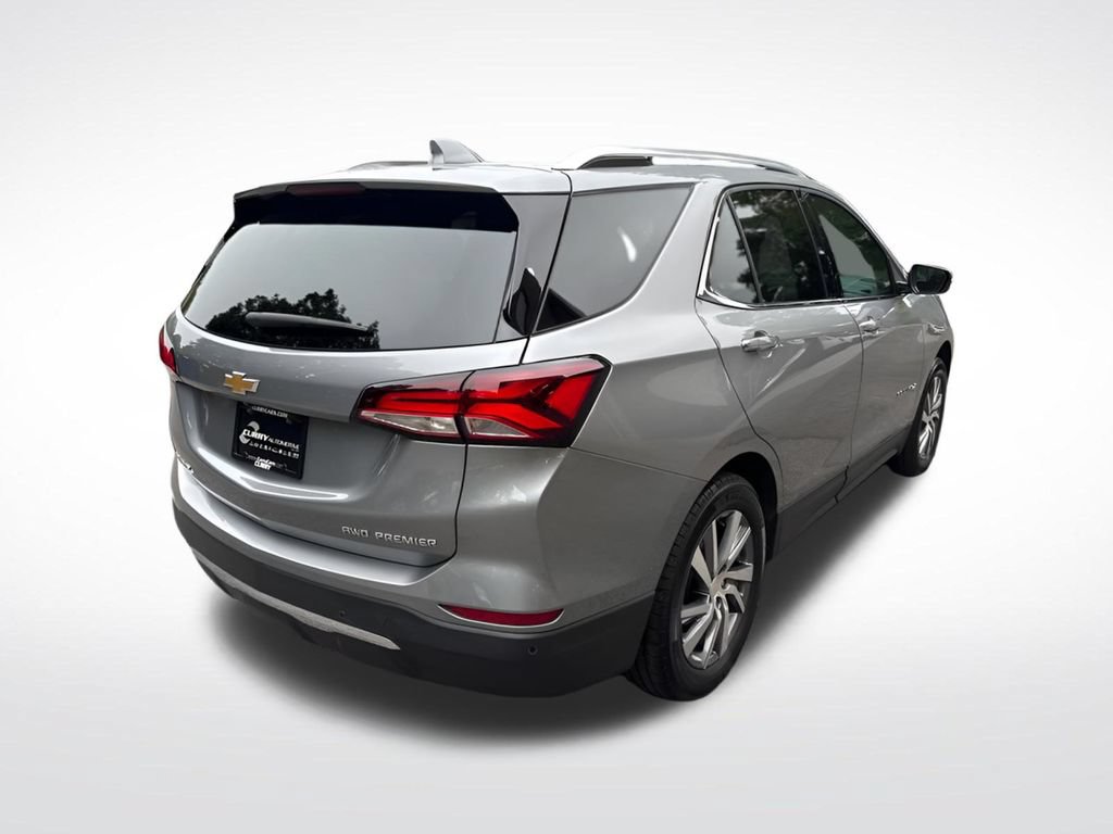 Used 2024 Chevrolet Equinox Premier AWD/4WD image 7