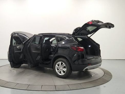 Used 2020 Chevrolet Blazer LT FWD image 13