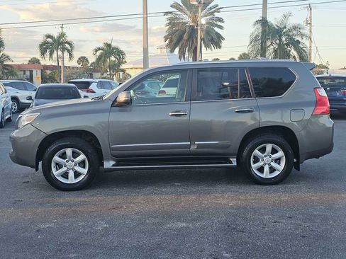 Used 2011 Lexus GX 460 Premium image 2