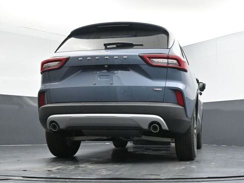 New 2026 Ford Escape SE w/ PHEV Premium Package image 30