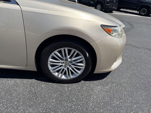 Used 2015 Lexus ES 350 w/ Premium Package FWD image 19