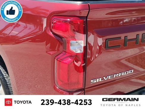 Used 2020 Chevrolet Silverado 1500 High Country w/ Technology Package AWD/4WD image 17