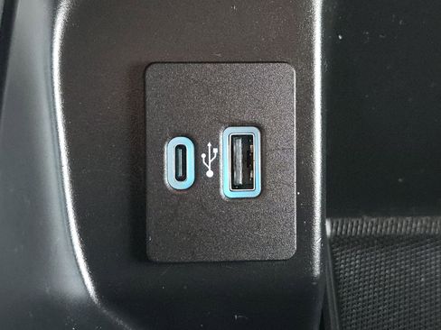 Used 2021 Ford F150 XLT w/ Equipment Group 302A High AWD/4WD image 27