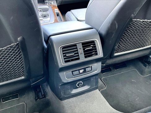 Used 2018 Audi Q5 2.0T Premium Plus w/ Premium Plus Package image 25