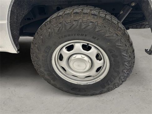 Used 2019 Ford F150 XL w/ Trailer Tow Package image 14