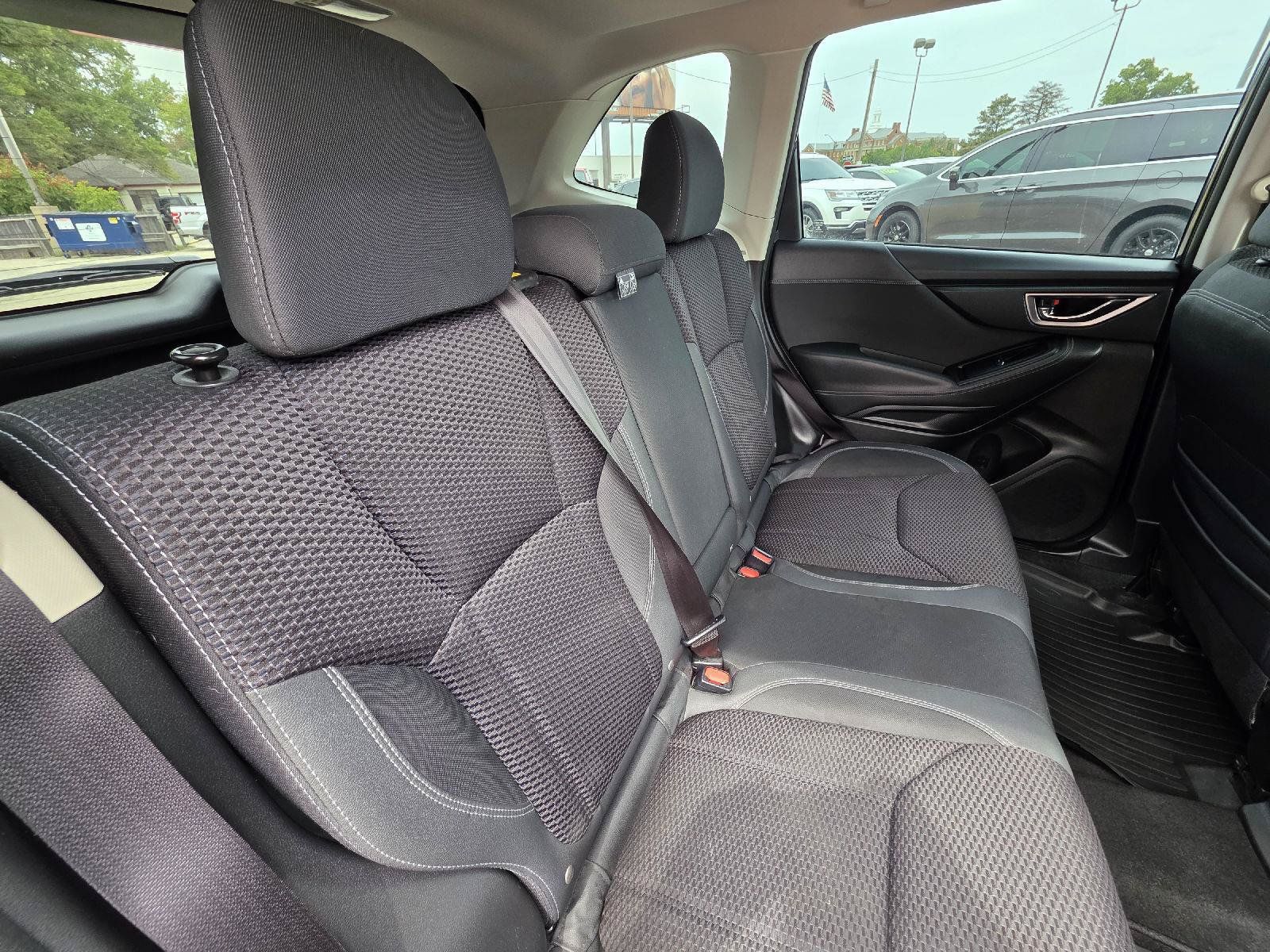 Used 2020 Subaru Forester Premium AWD/4WD image 36