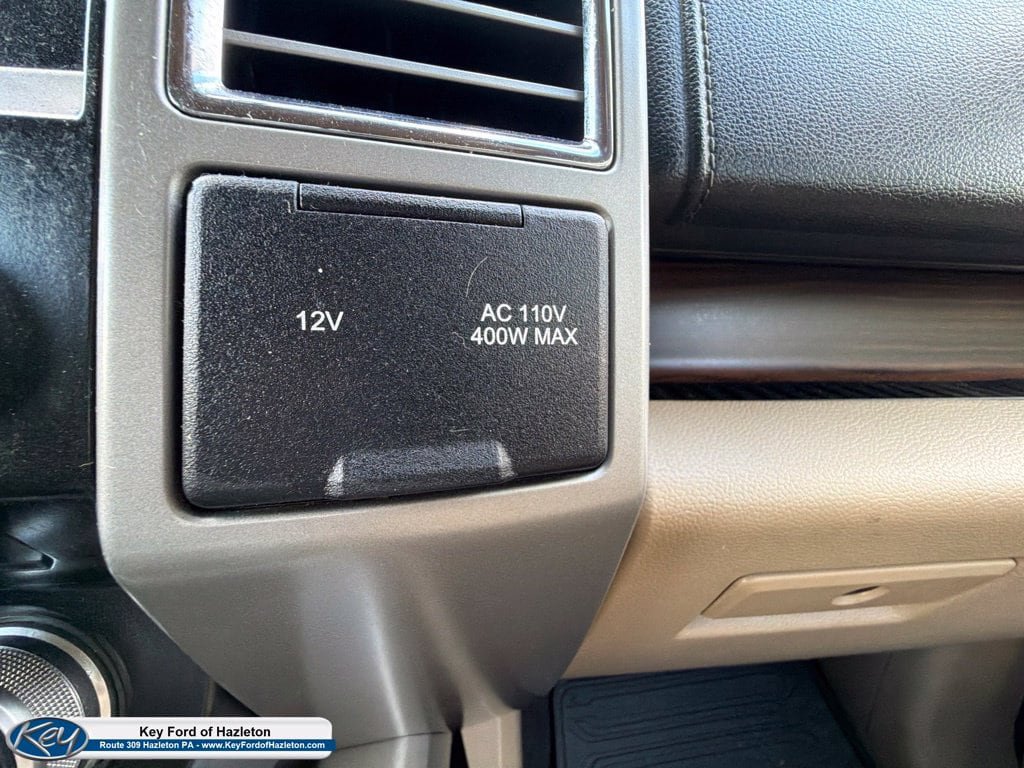 Used 2015 Ford F150 Lariat w/ Equipment Group 501A Mid AWD/4WD image 30