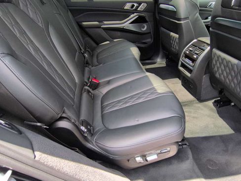 Used 2024 BMW X7 M60i w/ Executive Package AWD/4WD image 21