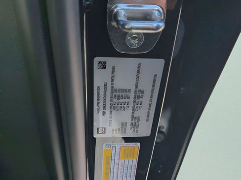 Used 2024 GMC Yukon AT4 w/ Max Trailering Package image 32