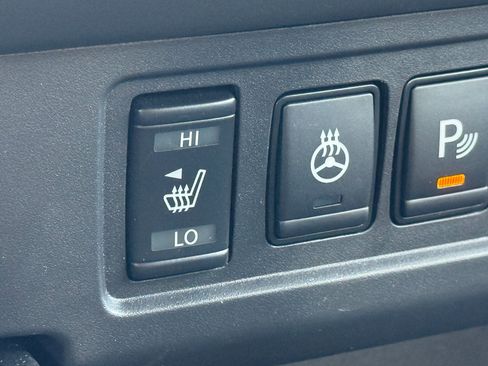 Used 2026 Nissan Frontier PRO-4X w/ Pro-4x Convenience Package image 21