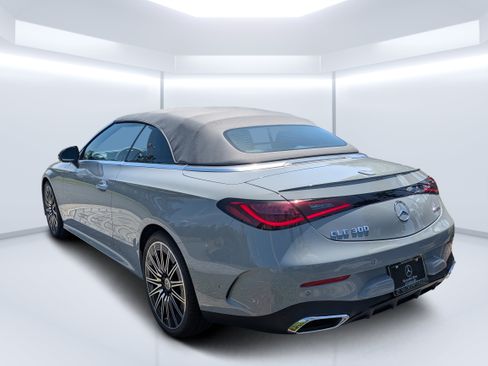 New 2026 Mercedes-Benz CLE 300 4MATIC Cabriolet image 5