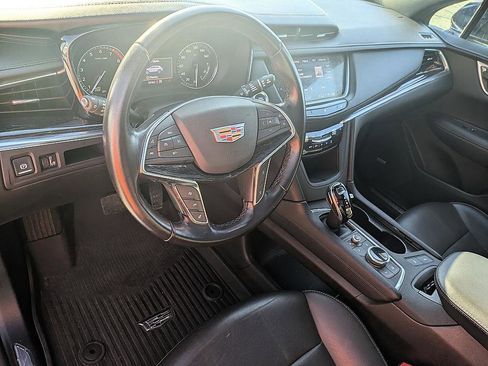 Used 2021 Cadillac XT5 Premium Luxury w/ LPO, Floor Liner Package AWD/4WD image 12