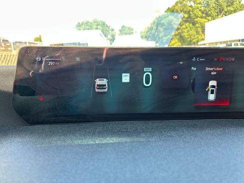 Used 2025 Ford Expedition Max Active RWD image 19