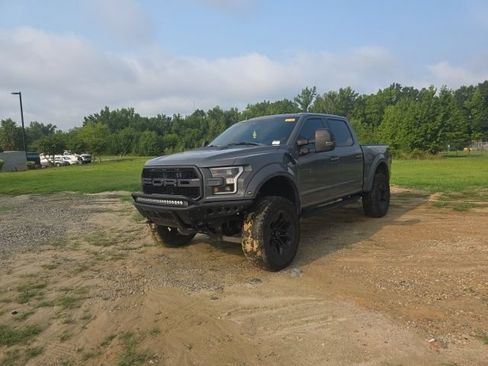 Used 2020 Ford F150 Raptor w/ Equipment Group 802A Luxury AWD/4WD image 2